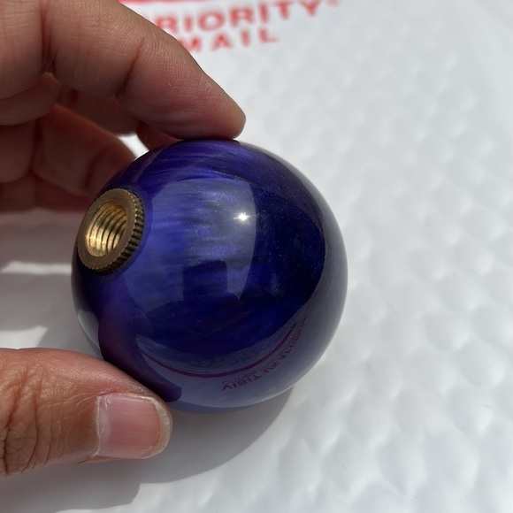 Resin Shifter Knobs‎ Red Sparkle & Blue Swirl Universal Car Accessory EUC - Picture 4 of 11